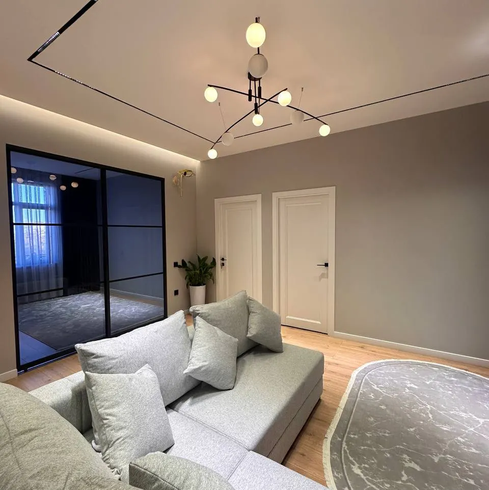 Сдаётся 2-комнатная квартира, 65 м², 8/16 этаж — Яккасарайский район