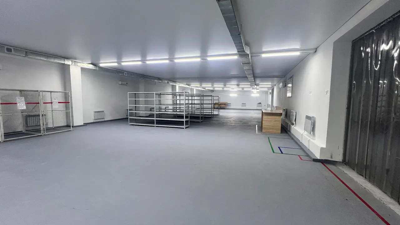 Ijaraga beriladi tijorat binosi, 500 m² — Qibray tumani