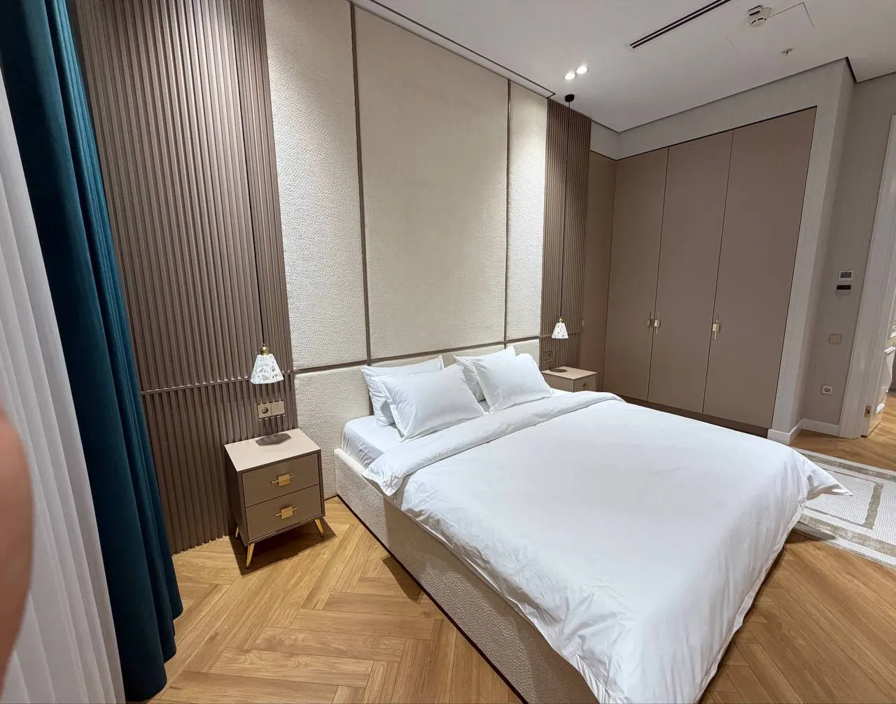 Сотилади 2 хонали квартира, 54 м², 25/51 қават — Шайхонтоҳур тумани