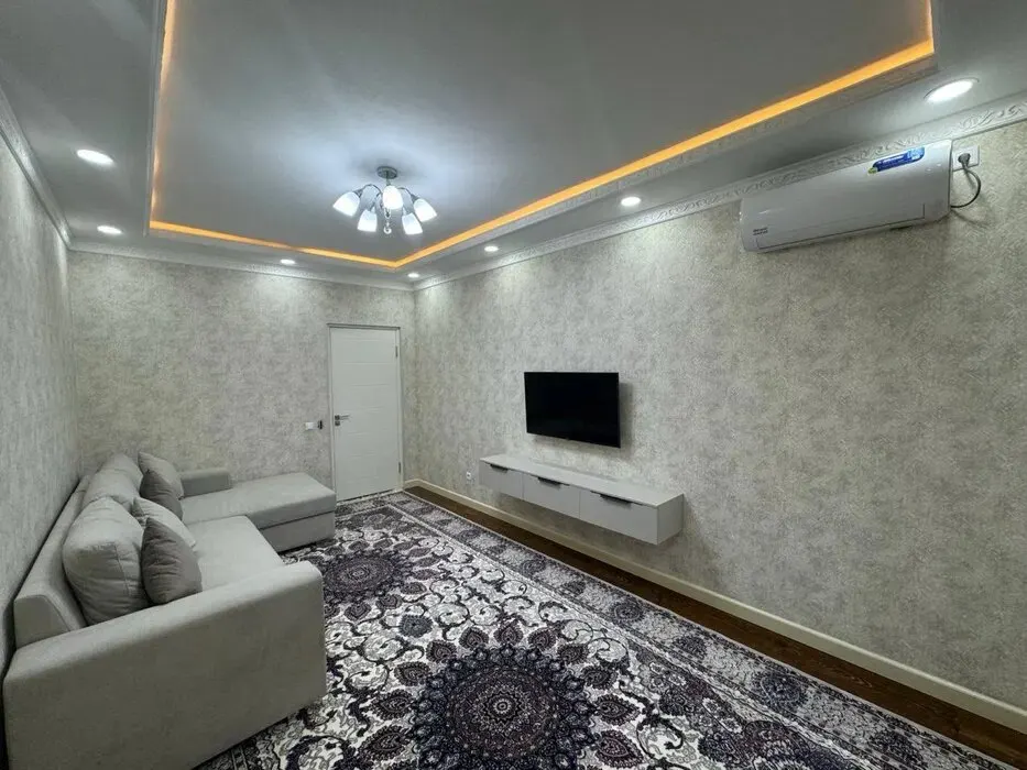 Сдаётся 3-комнатная квартира, 75 м², 1/9 этаж — Яшнабадский район