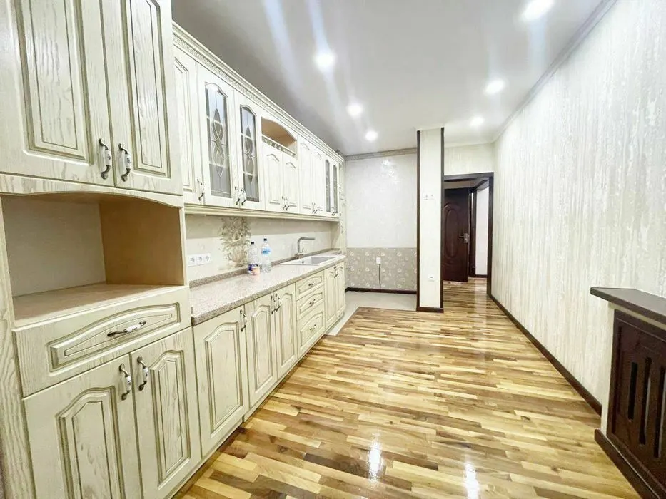 Ijaraga beriladi 4 xonali kvartira, 110 m², 4/9 qavat — Mirzo Ulugʻbek tumani