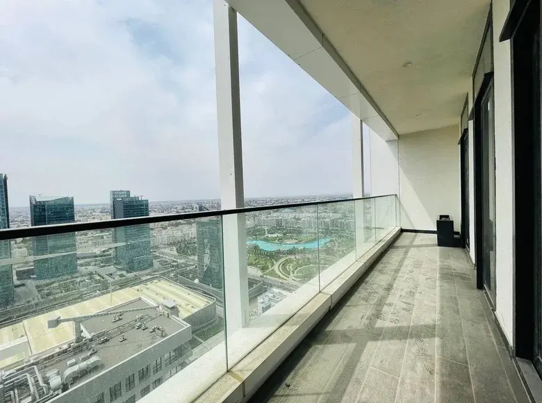 Продаётся 4-комнатная квартира, 96 м², 29/51 этаж — Шайхантахурский район