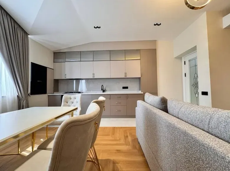 Сотилади 4 хонали квартира, 84 м², 8/8 қават — Яшнобод тумани
