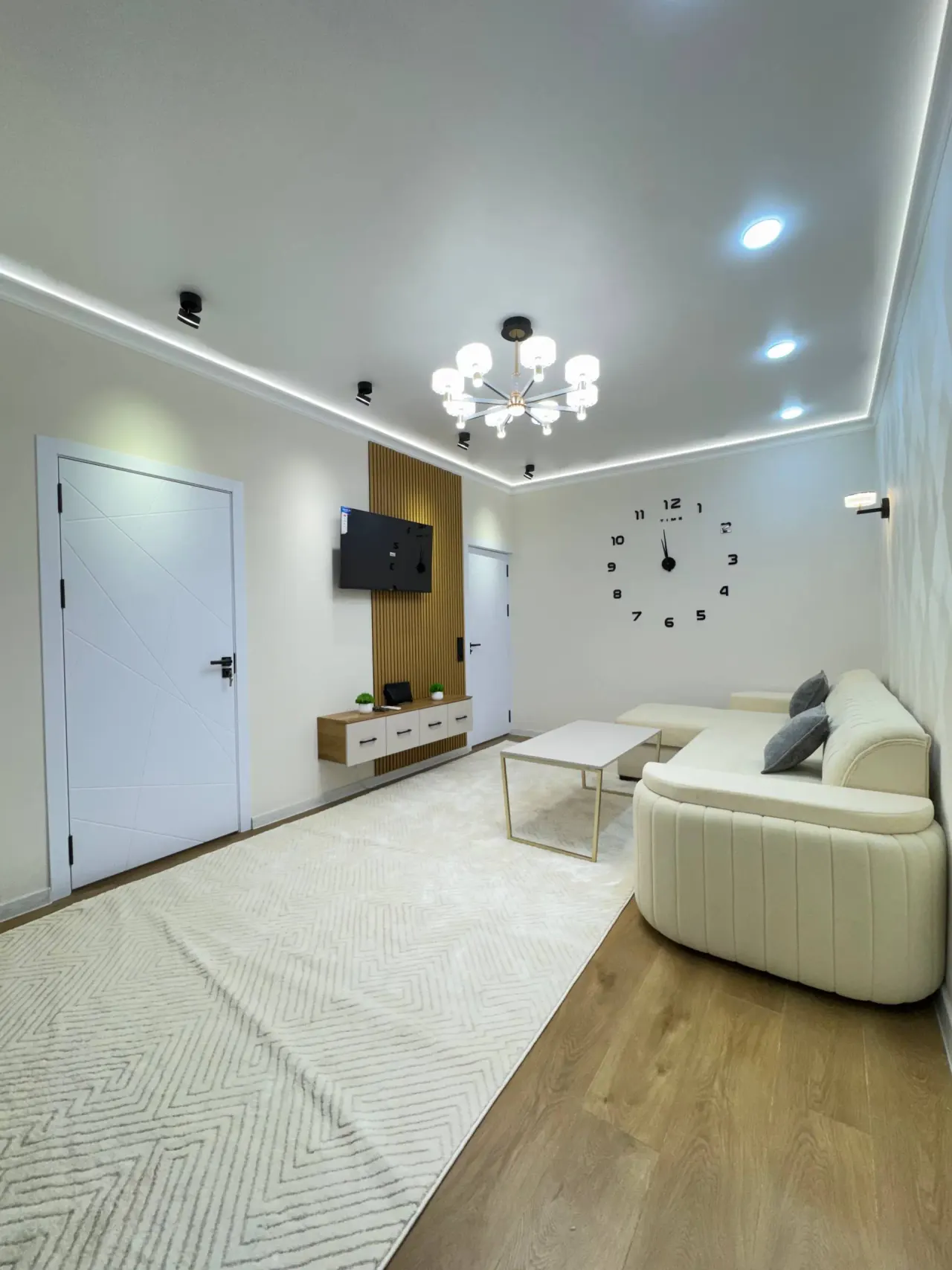 Сдаётся 2-комнатная квартира, 53 м², 1/4 этаж — Чиланзарский район
