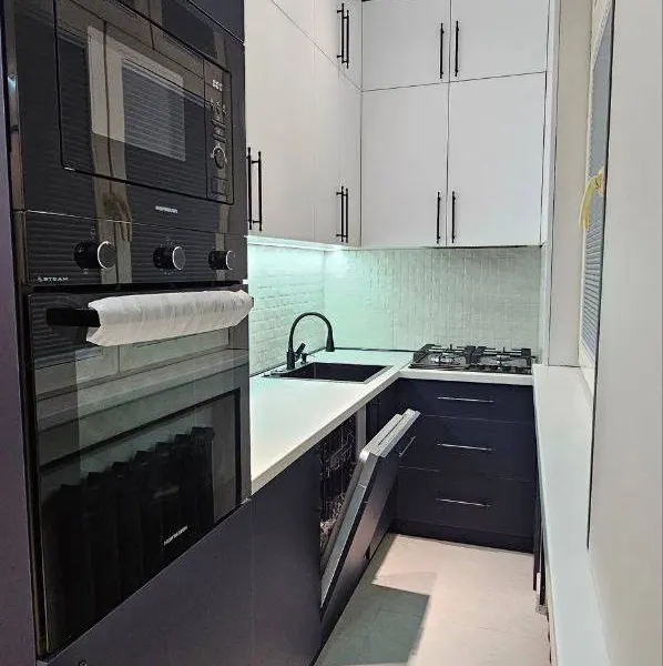 Продаётся 3-комнатная квартира, 68 м², 1/4 этаж — Юнусабадский район