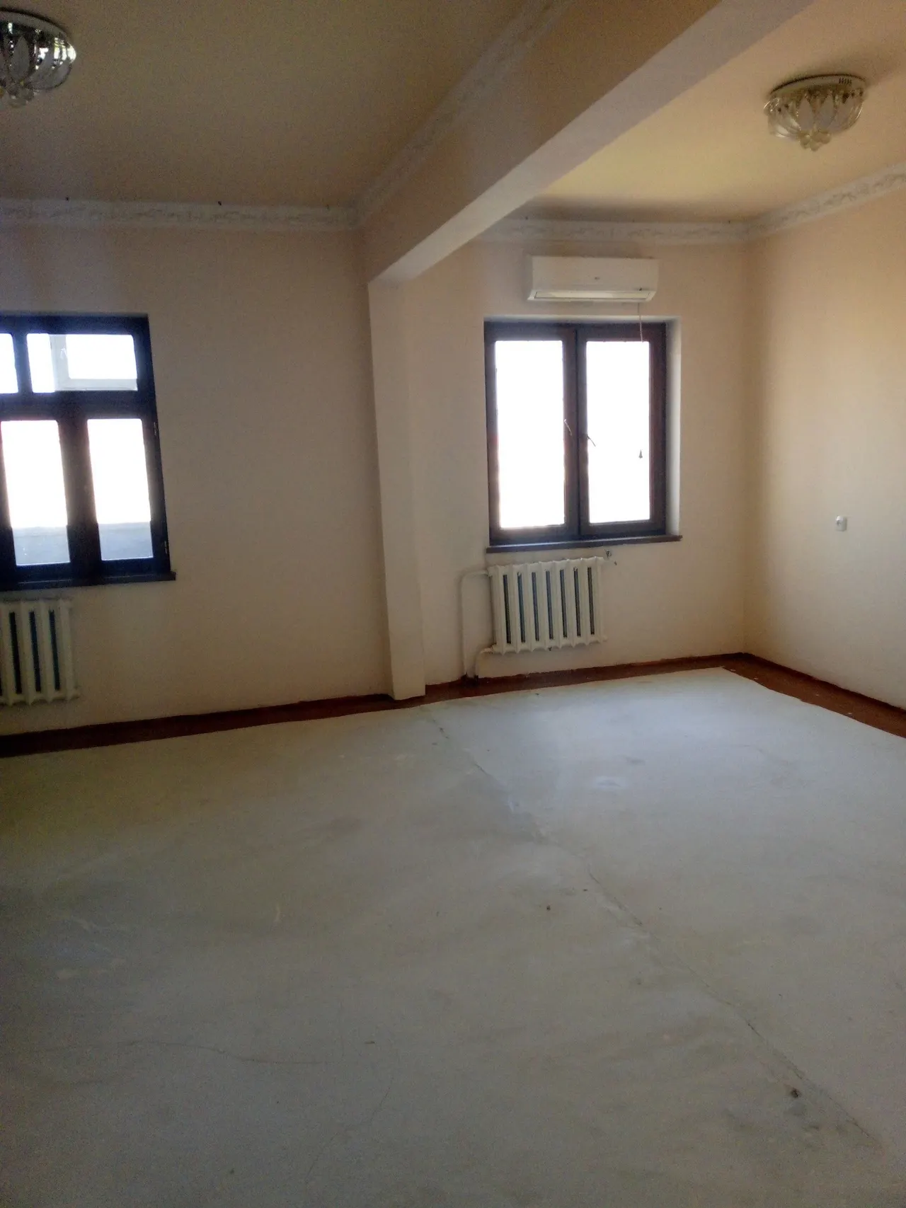 Сотилади 4 хонали квартира, 92 м², 5/5 қават — Юнусобод тумани