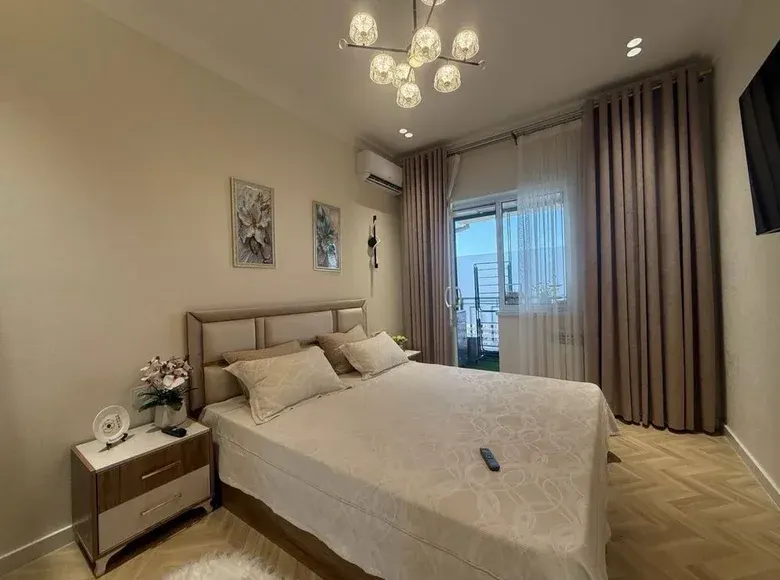 Сотилади 4 хонали квартира, 80 м², 8/8 қават — Мирзо Улуғбек тумани