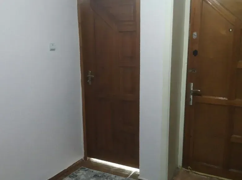 Продаётся 3-комнатная квартира, 75 м², 4/4 этаж — Учтепинский район