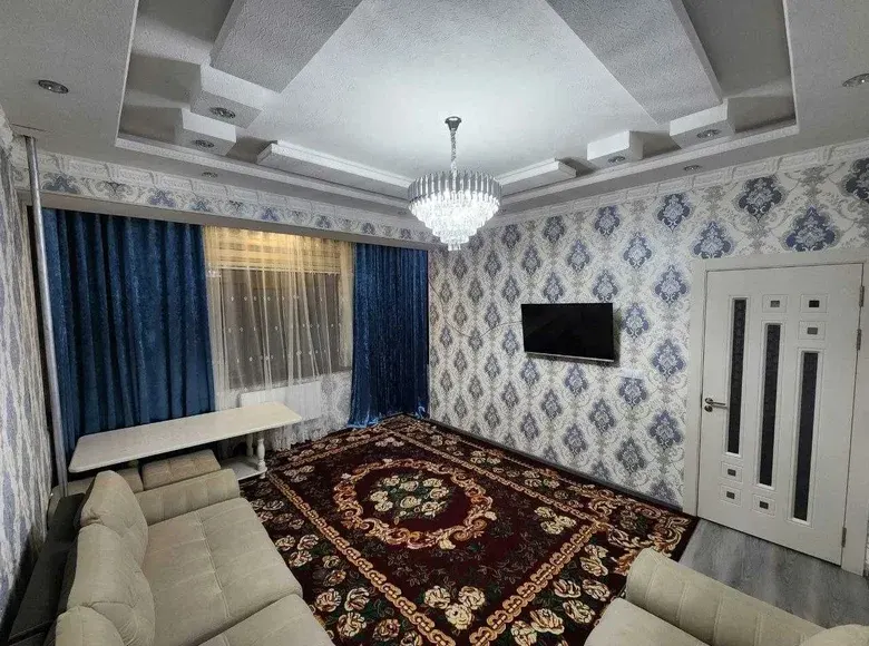 Сотилади 4 хонали квартира, 100 м², 1/5 қават — Самарқанд шаҳри