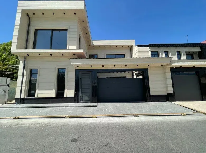 Сотилади 7 хонали ҳовли уй, 800 м² — Мирзо Улуғбек тумани