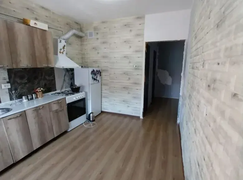 Sotiladi 2 xonali kvartira, 56 m², 3/7 qavat — Yangihayot tumani