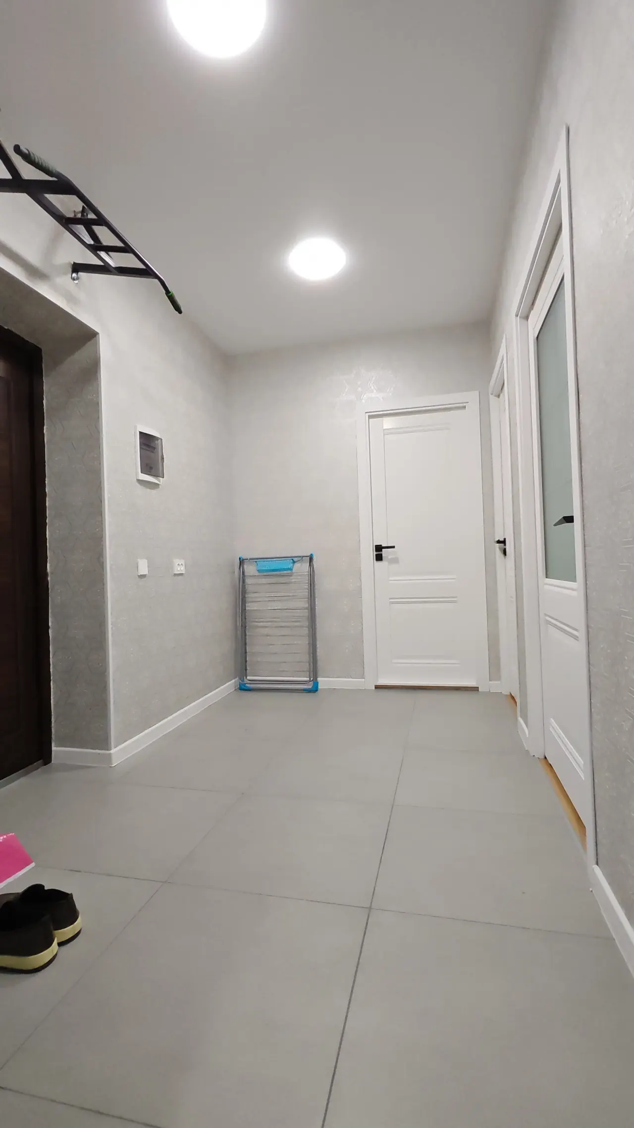 Сотилади 2 хонали квартира, 65 м², 2/2 қават — Юқоричирчиқ тумани