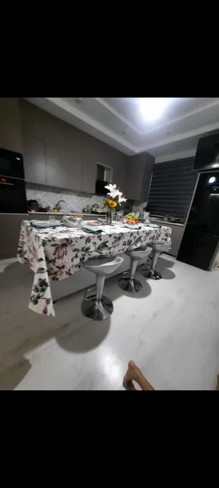 Ijaraga beriladi 4 xonali kvartira, 118 m², 1/7 qavat — Mirzo Ulugʻbek tumani
