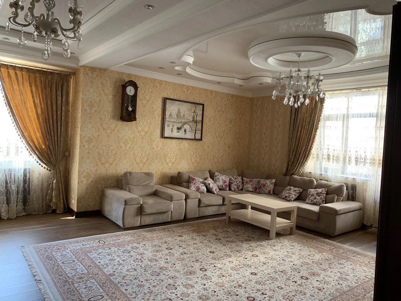Ижарага берилади 2 хонали квартира, 100 м², 2/8 қават — Мирзо Улуғбек тумани