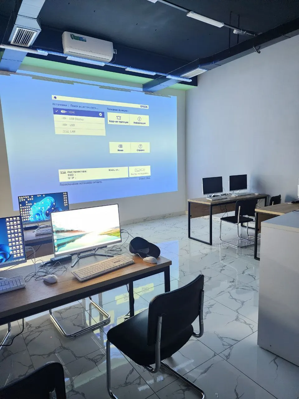 Ижарага берилади тижорат биноси, 251 м² — Чилонзор тумани