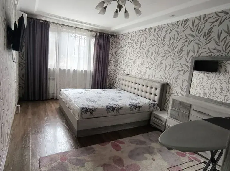 Сдаётся 3-комнатная квартира, 80 м², 3/9 этаж — Мирзо-Улугбекский район