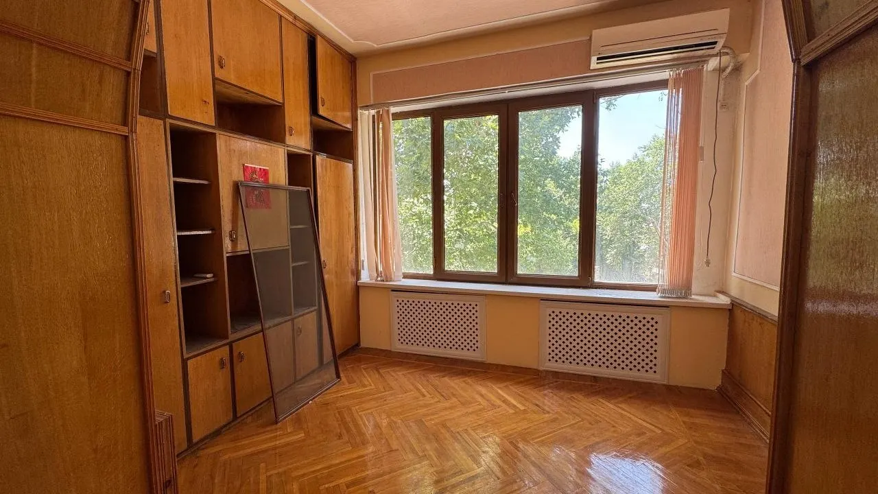 Продаётся 3-комнатная квартира, 110 м², 5/5 этаж — Яккасарайский район
