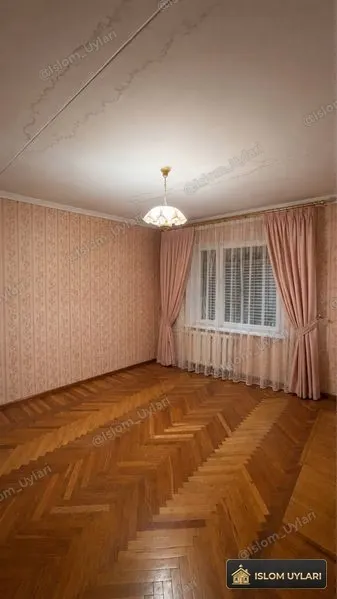 Сотилади 3 хонали квартира, 75 м², 4/4 қават — Мирзо Улуғбек тумани