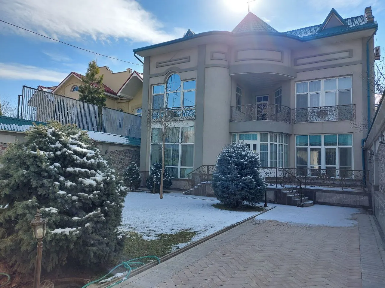 Сдаётся 6-комнатный дом, 4 сот., 300 м² — Мирзо-Улугбекский район
