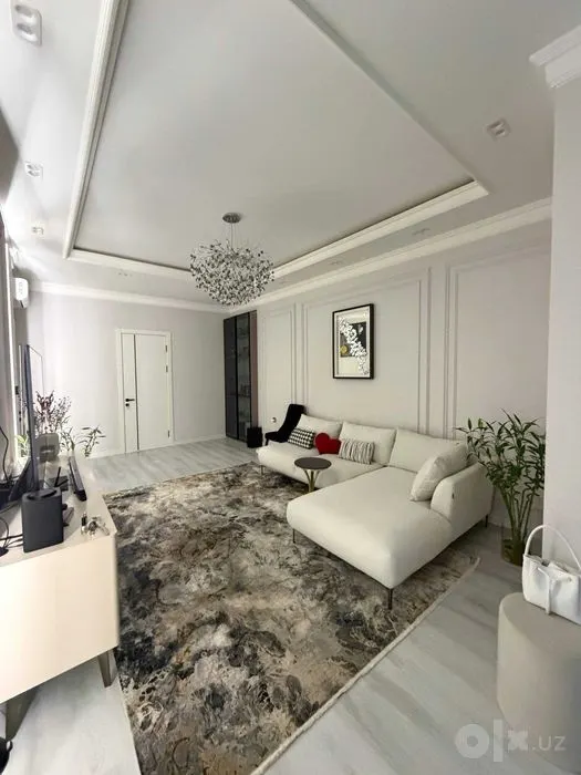 Продаётся 4-комнатная квартира, 130 м², 7/10 этаж — Мирзо-Улугбекский район