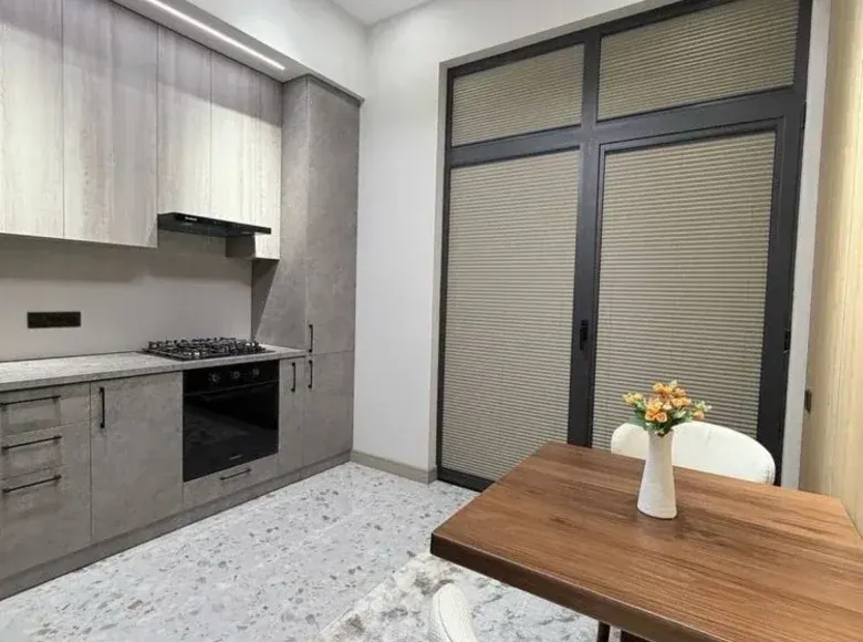 Продаётся 2-комнатная квартира, 41 м², 9/14 этаж — Мирзо-Улугбекский район