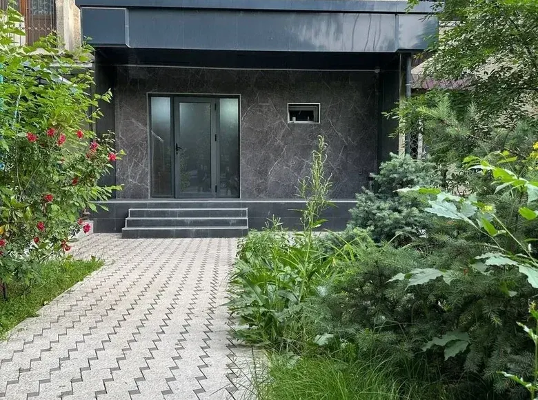 Сотилади тижорат биноси, 70 м² — Яшнобод тумани