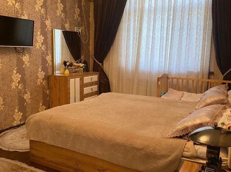 Сотилади 3 хонали квартира, 126 м², 2/4 қават — Олмазор тумани