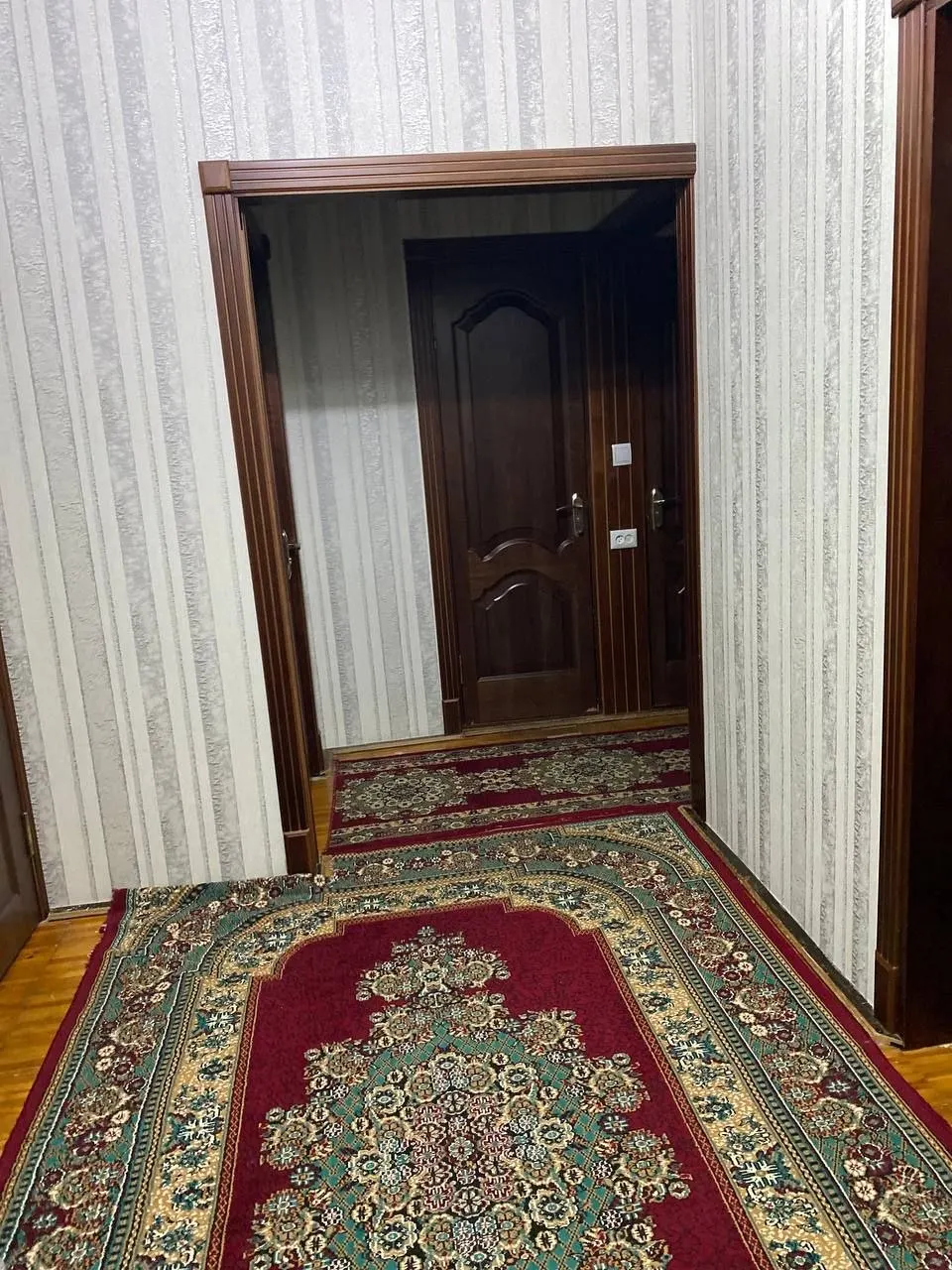 Ижарага берилади 4 хонали квартира, 96 м², 1/5 қават — Яшнобод тумани