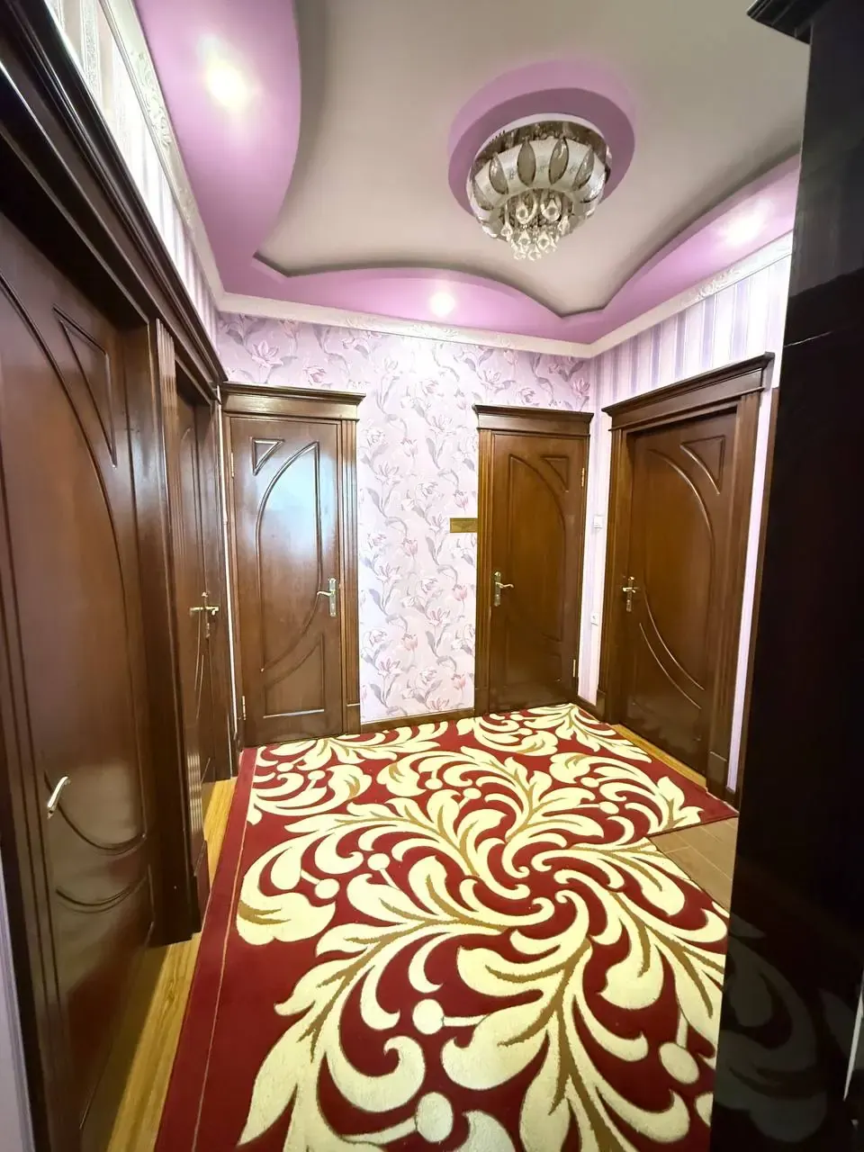 Сотилади 4 хонали квартира, 80 м², 3/4 қават — Мирзо Улуғбек тумани