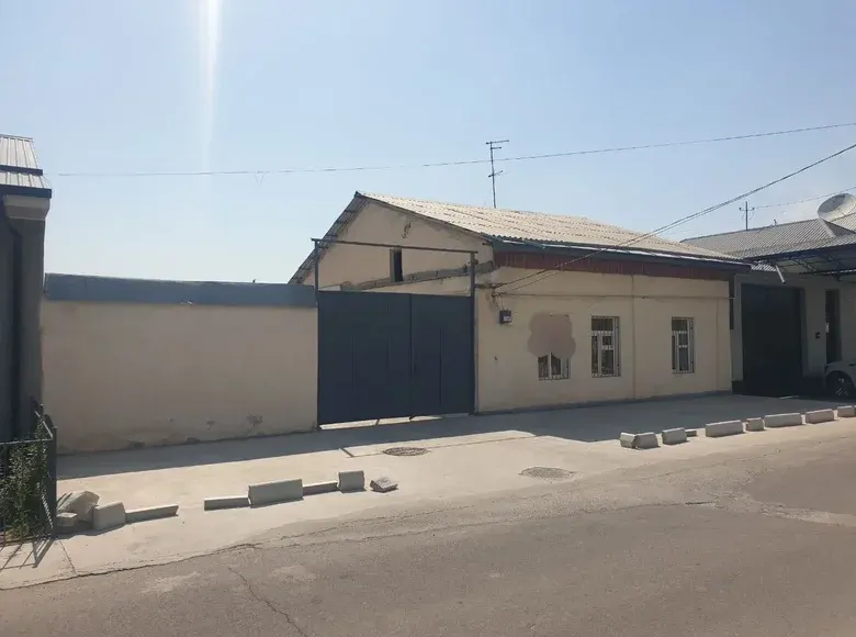 Сотилади 5 хонали ҳовли уй, 6.7 сотих — Яшнобод тумани