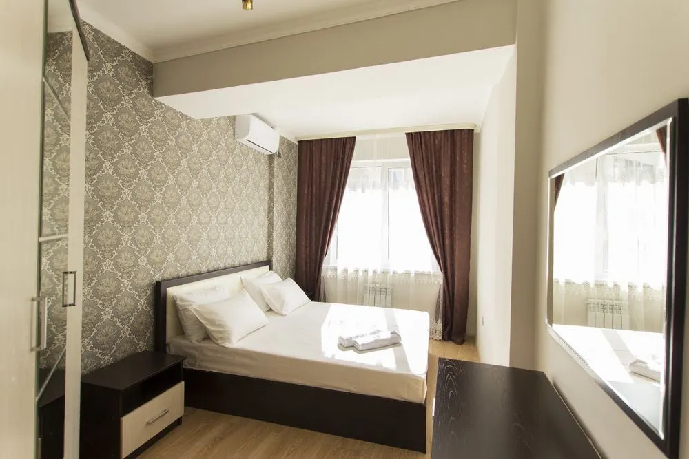Сдаётся 4-комнатная квартира, 110 м², 5/8 этаж — Мирабадский район