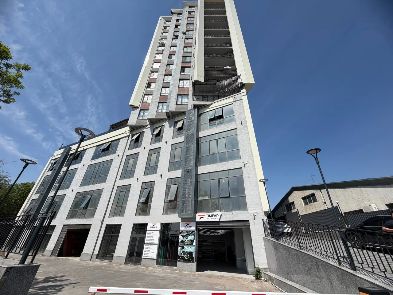 Sotiladi tijorat binosi, 212 m² — Yakkasaroy tumani