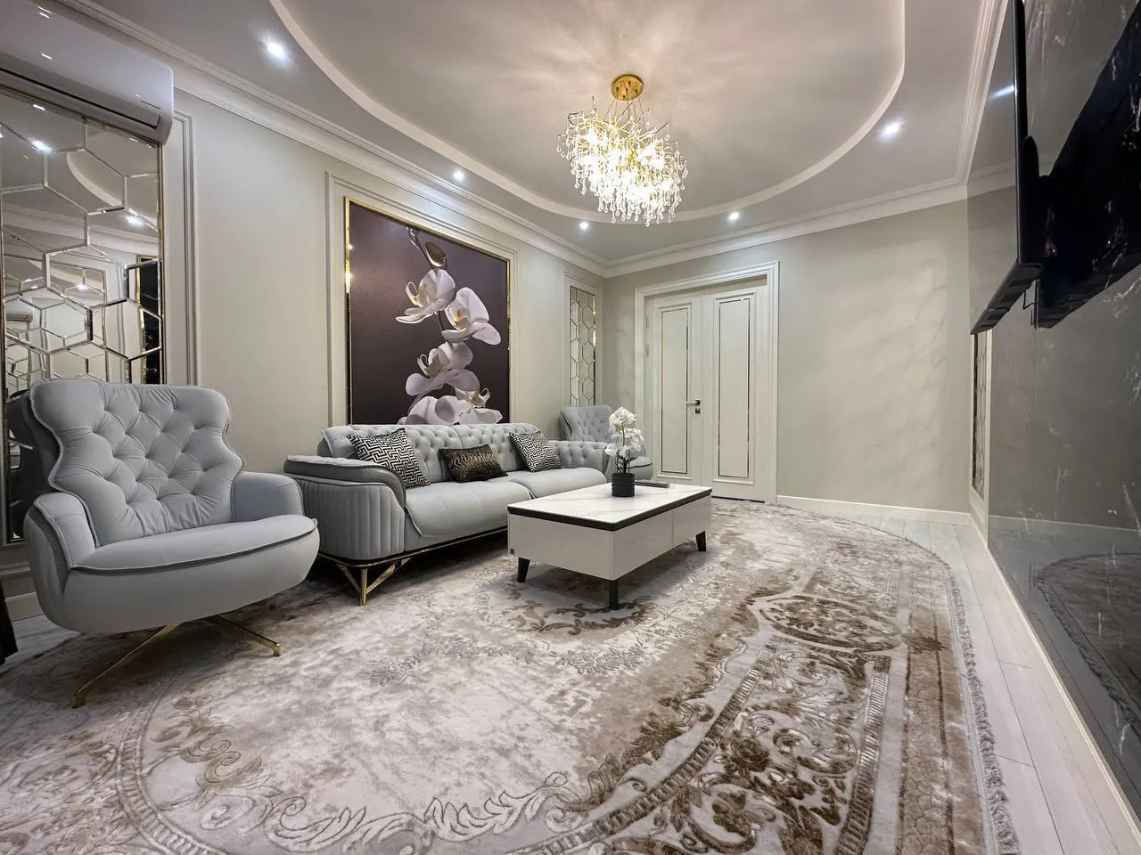 Сдаётся 3-комнатная квартира, 110 м², 5/9 этаж — Яккасарайский район