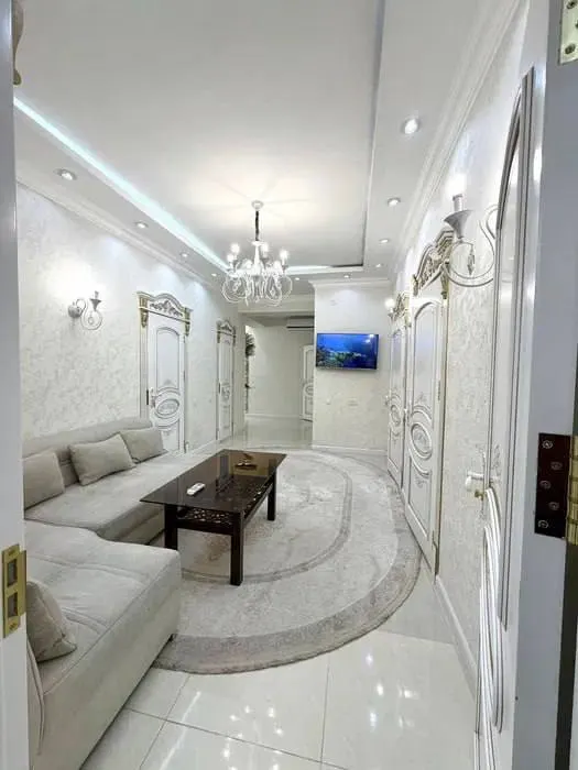 Сотилади 4 хонали квартира, 105 м², 7/8 қават — Юнусобод тумани
