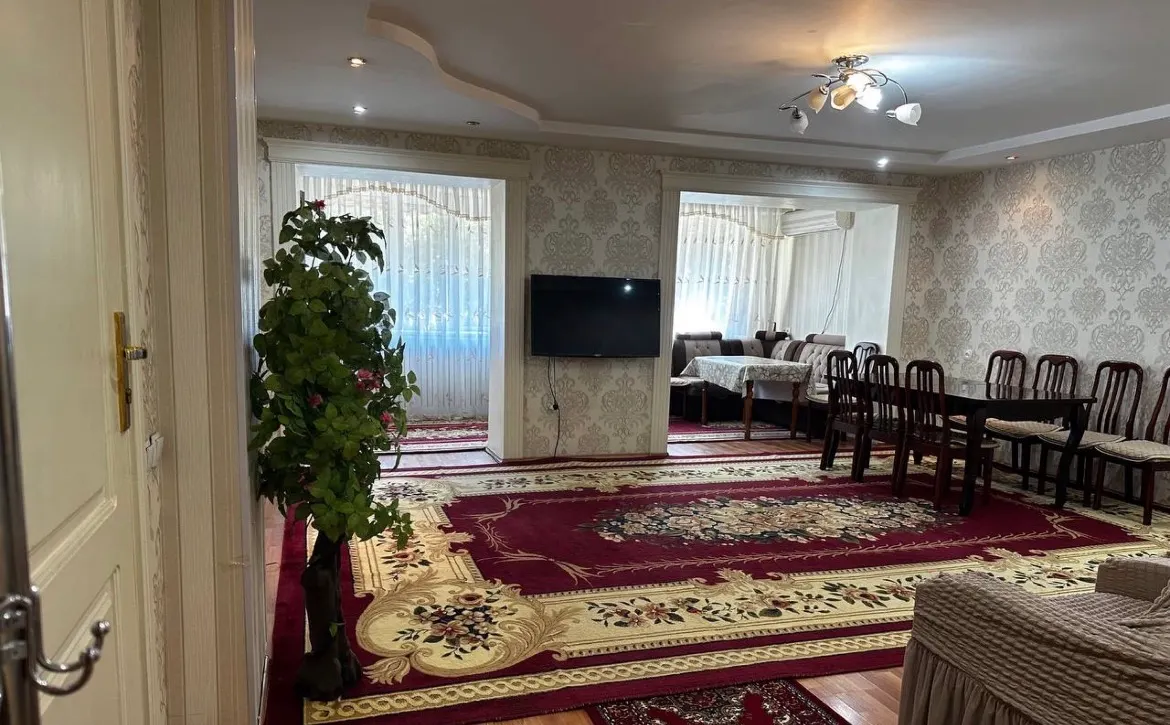 Ижарага берилади 3 хонали квартира, 100 м², 3/4 қават — Шайхонтоҳур тумани