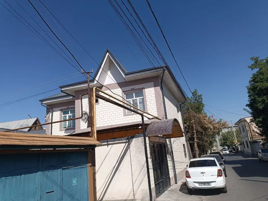 Ижарага берилади 5 хонали ҳовли уй, 150 м², 2 қаватли — Яшнобод тумани