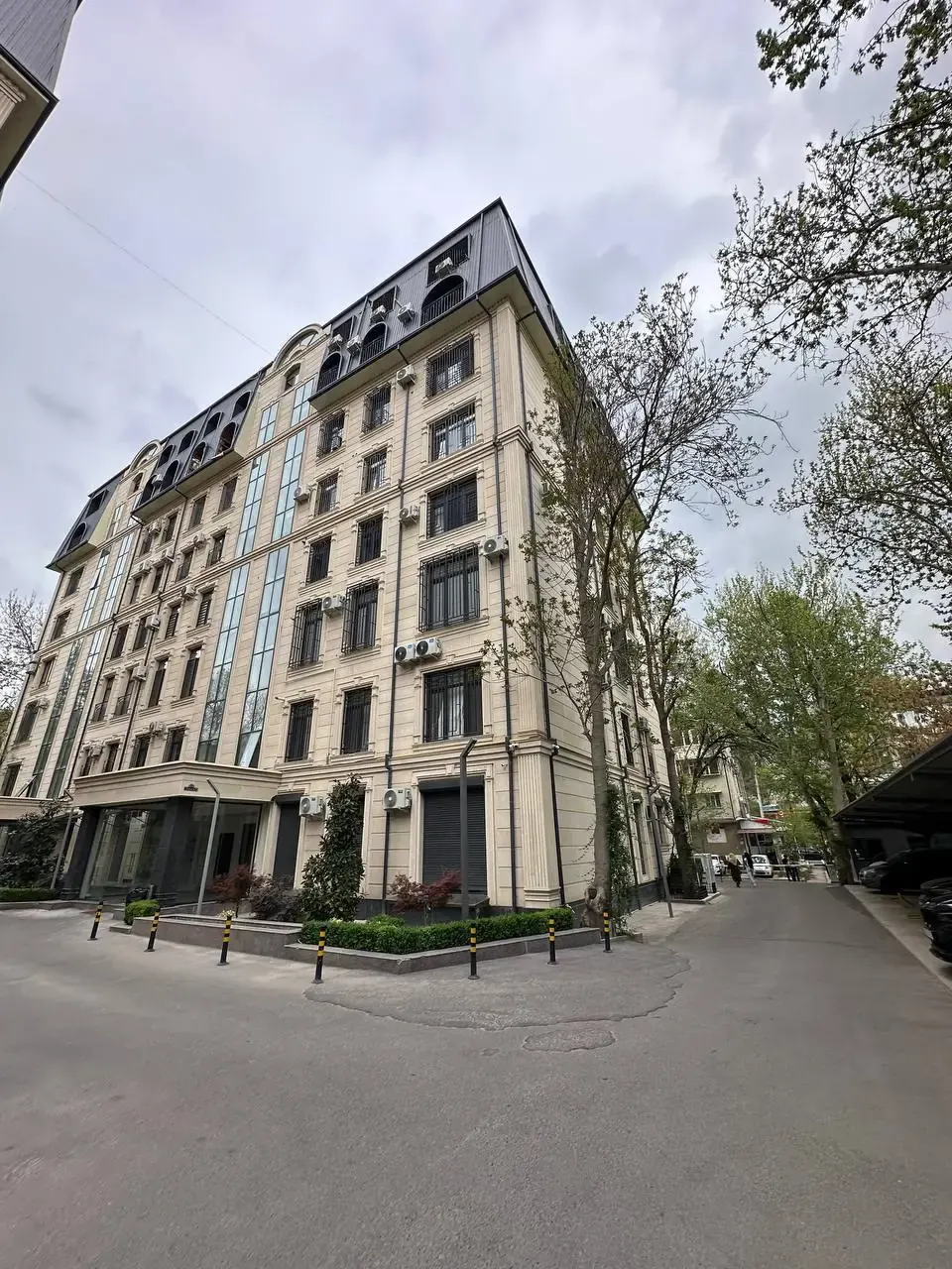 Sotiladi 2 xonali kvartira, 94 m², 7/8 qavat — Mirzo Ulugʻbek tumani
