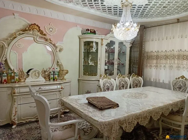 Продаётся 4-комнатная квартира, 99 м², 7/9 этаж — Ташкент