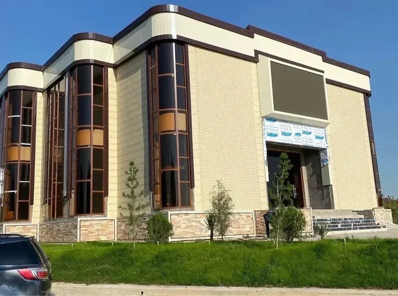 Продаётся коммерческое помещение, 1054 м², 21 сот. — Новый Ташкентский район