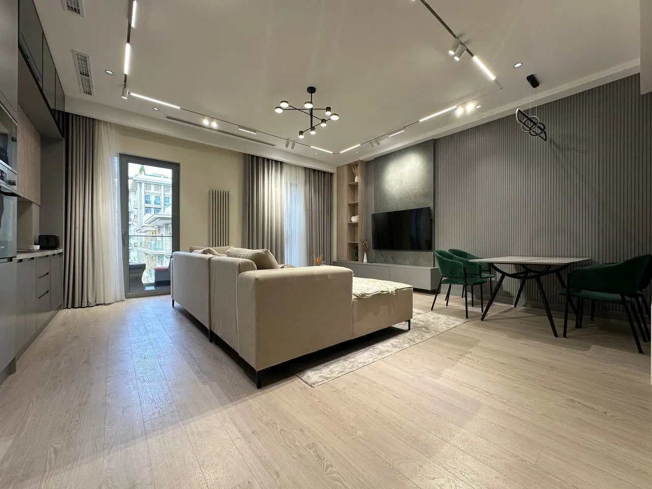 Сдаётся 2-комнатная квартира, 72 м², 8/12 этаж — Мирабадский район