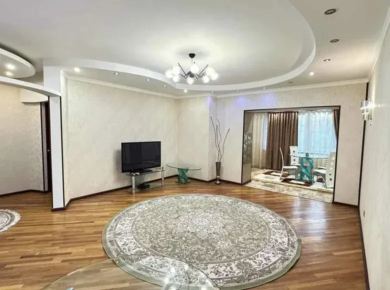 Сдаётся 2-комнатная квартира, 60 м², 3/6 этаж — Мирзо-Улугбекский район