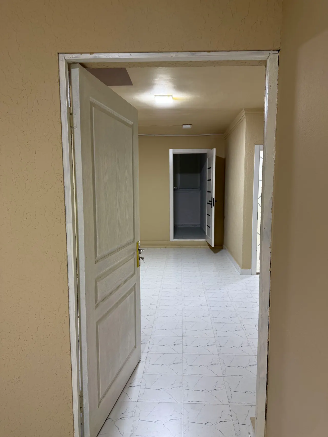 Ижарага берилади офис, 45 м², 1/5 қават — Мирзо Улуғбек тумани