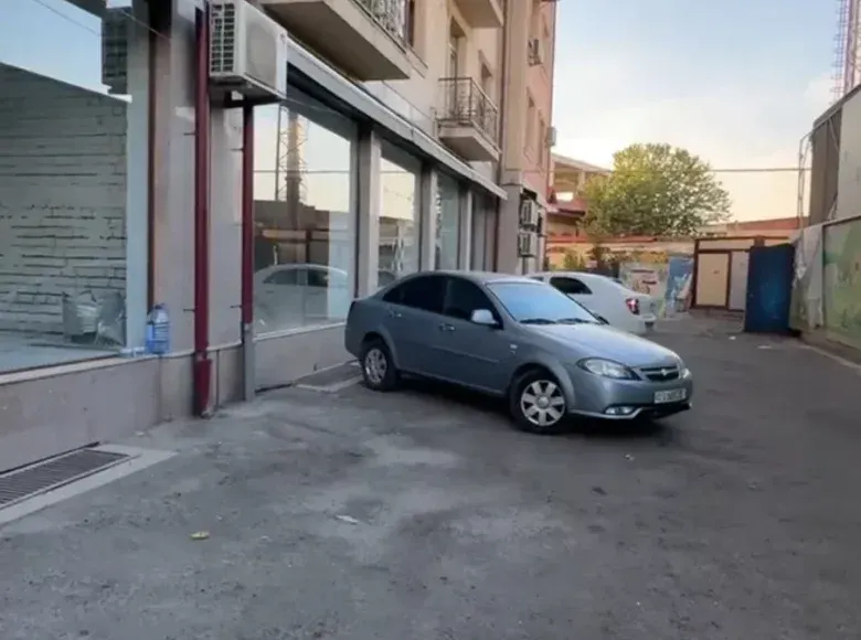 Ижарага берилади тижорат биноси, 867 м² — Юнусобод тумани
