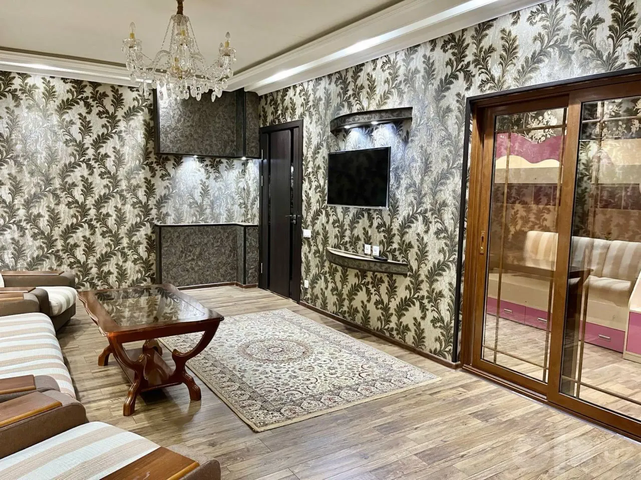 Ijaraga beriladi 3 xonali kvartira, 90 m², 5/5 qavat — Mirzo Ulugʻbek tumani