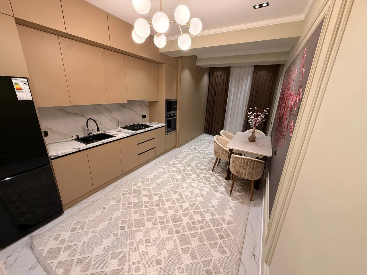Продаётся 3-комнатная квартира, 95 м², 9/10 этаж — Яккасарайский район
