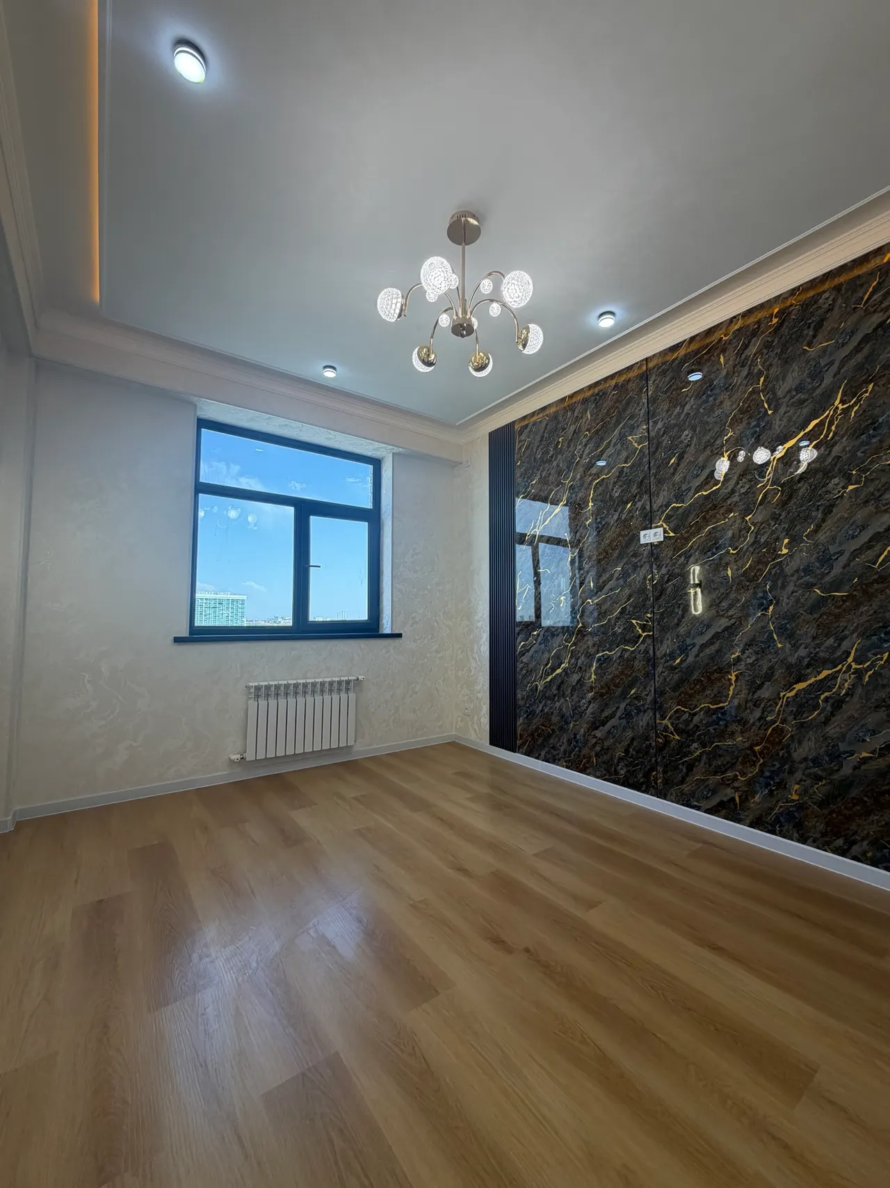 Продаётся 3-комнатная квартира, 86 м², 8/10 этаж — Сергелийский район