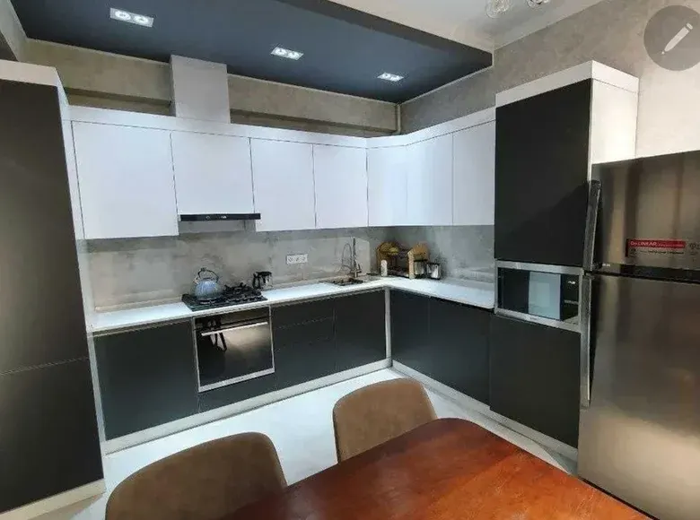 Сдаётся 2-комнатная квартира, 65 м², 8/9 этаж — Яккасарайский район