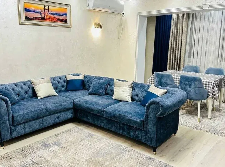 Продаётся 4-комнатная квартира, 72 м², 7/9 этаж — Шайхантахурский район