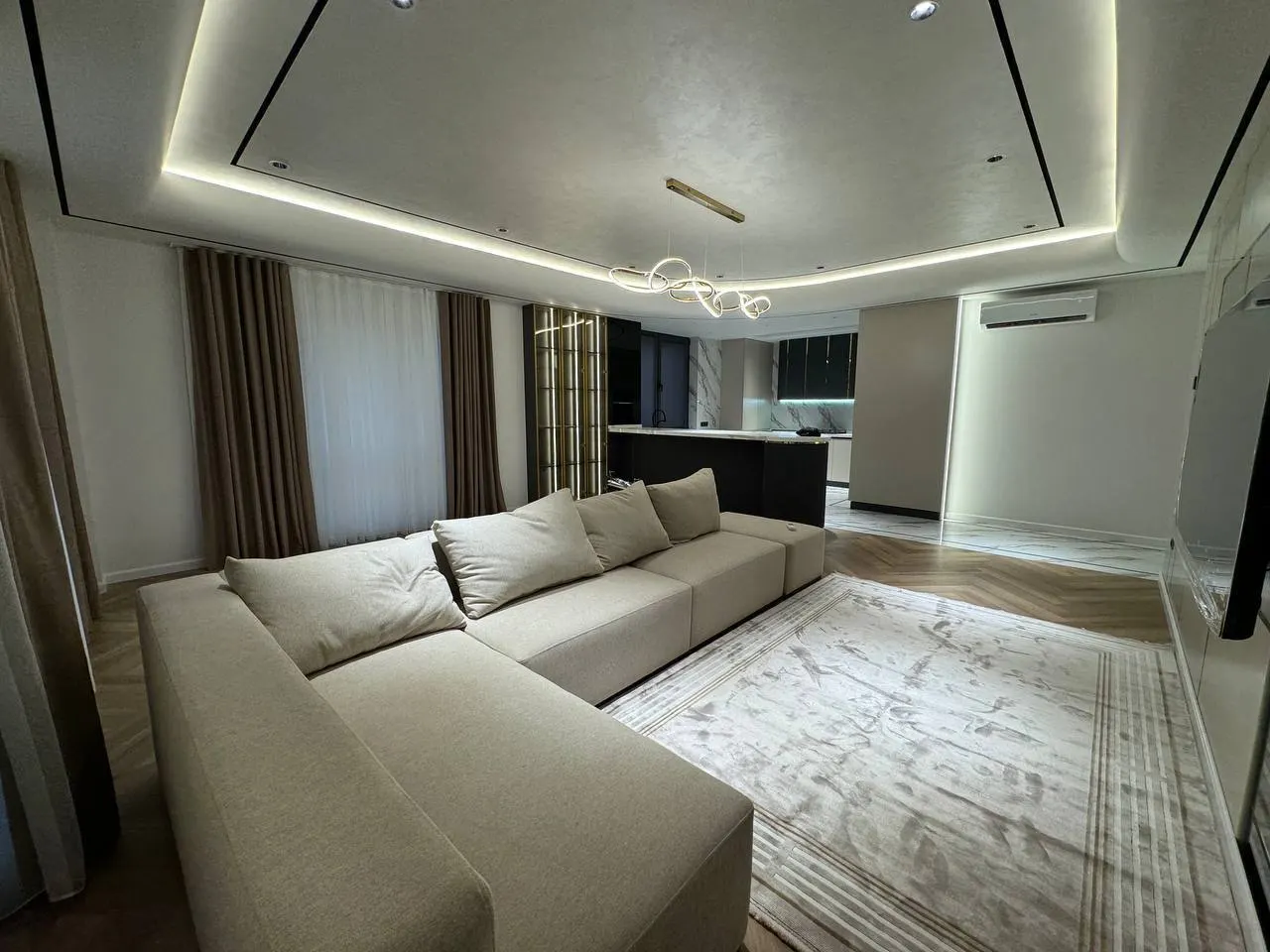 Ижарага берилади 3 хонали квартира, 115 м², 3/12 қават — Миробод тумани