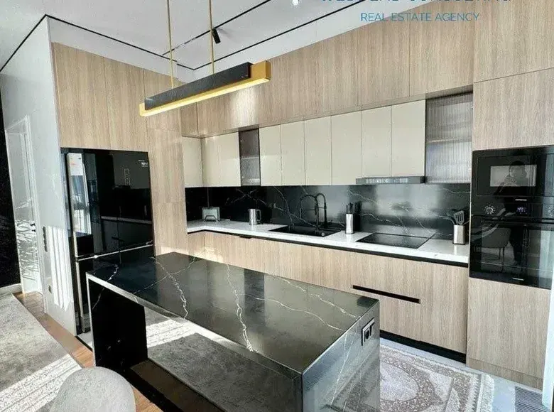 Ijaraga beriladi 4 xonali kvartira, 230 m², 9/10 qavat — Mirobod tumani